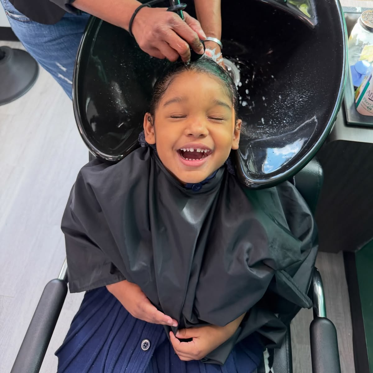 washing a child's hair