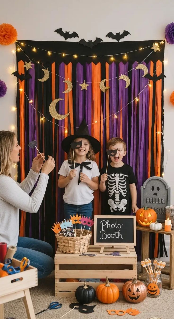 Make a Halloween Photo Booth